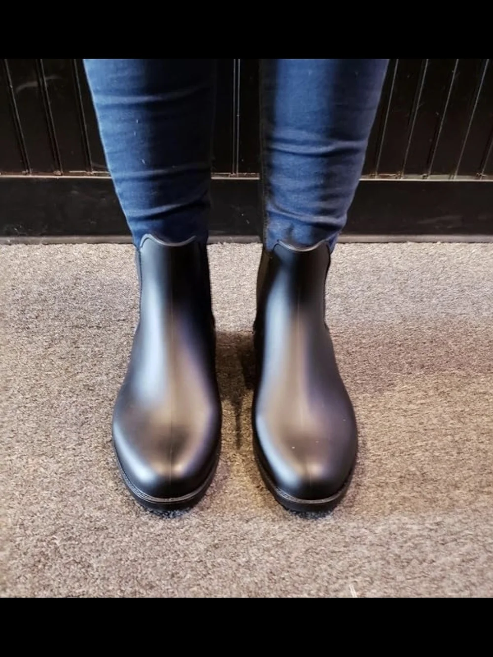 NEW Chelsea Rain Boots, Womens 7